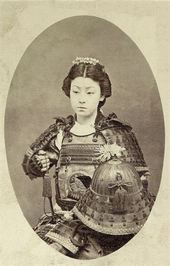  یک زن رزمنده سامورایی در  قرن نوزده  در ژاپن