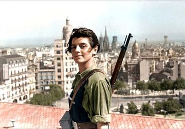   مارینا گینستا چریک کمونیست اسپانیایی در جریان جنگ های داخلی این کشور  