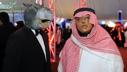 ظاهر عجیب دو شرکت کننده در  نمایشگاه و کنفرانسی بین المللی کامیک کان عربستان