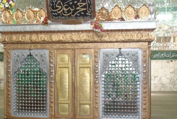 مقبره حجربن عدی قبل از تخریب