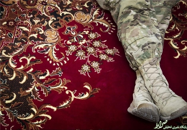 پوتین آمریکایی روی فرش افغانی +عکس