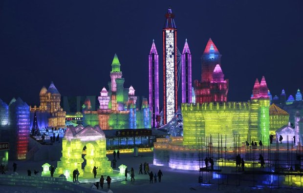 عکس/قصر یخی ساخت چین!