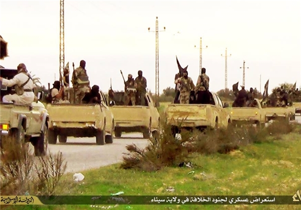 رژه داعش در شبه جزیره سینا+تصاویر