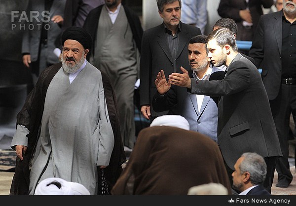 تصاویر/احمدی‌نژاد در مراسم سالگرد امام(ره)