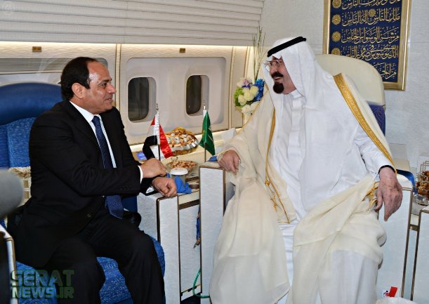 عکس/پادشاه عربستان همچنان با شیلنگ اکسیژن زنده است