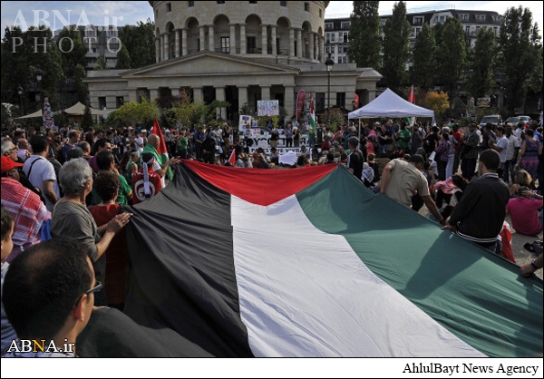 اعتراض جالب حامیان غزه درفرانسه+تصاویر