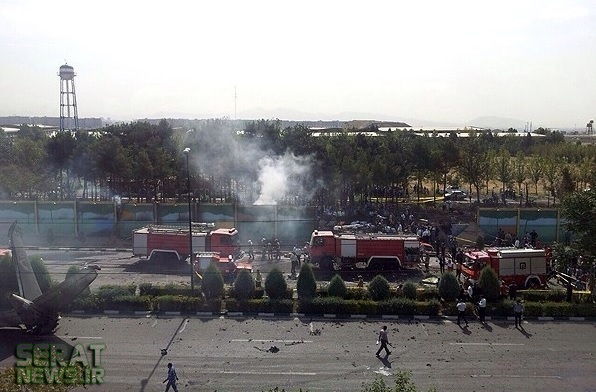تصاویر/ سقوط هواپیما در تهران (2)