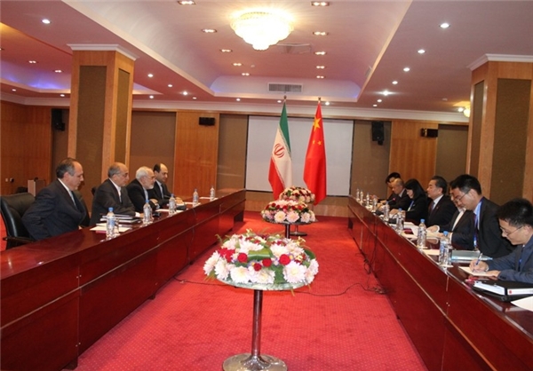 دیدار ظریف با وزیر امور خارجه چین+تصاویر
