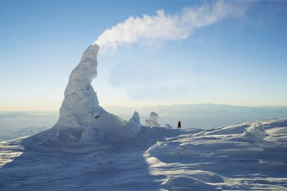 عجیبترین کوه آتشفشان یخی +تصاویر