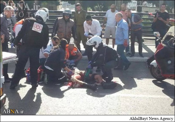 حمله جوان فلسطینی به نظامی صهیونیستی + تصاویر