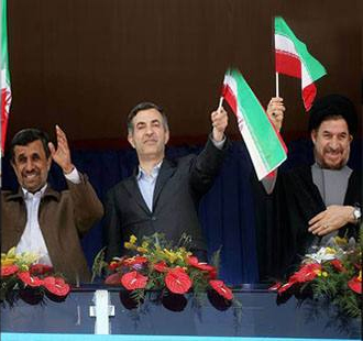 احمدی‌نژاد قطعا کاندیدا نمی‌شود/ در یک کلام او مردمی بود