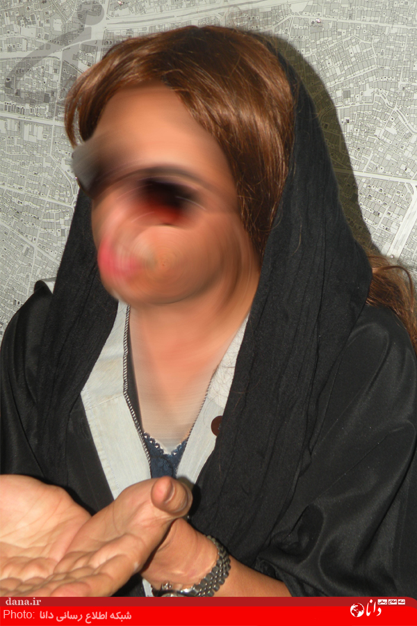 مرد زن نمای بازداشت شده +تصاویر