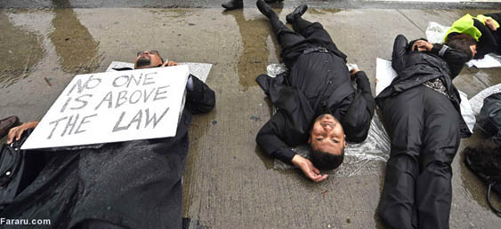عکس/ اعتراض‌ وکلا و دانشجویان‌ نیویورک