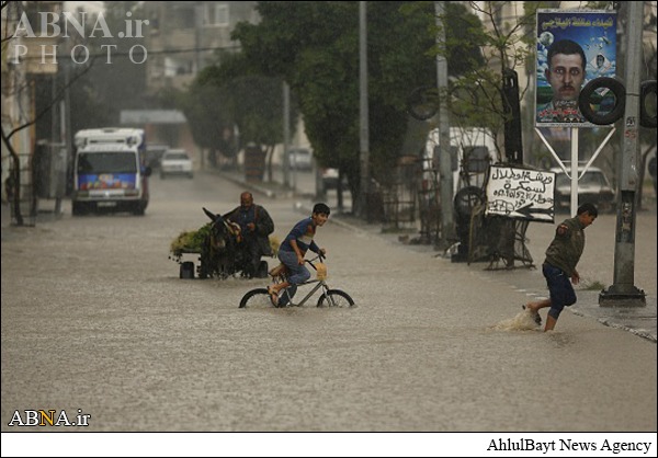 بارندگی‌ شدیدومشکلات در غزه +تصاویر