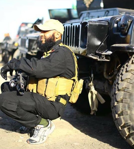 رجزخوانی رامبوی‌عراق برای داعش+تصاویر