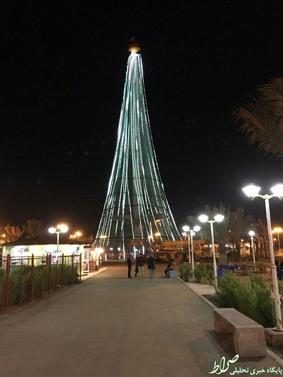 عکس/ بلندترین درخت کریسمس جهان
