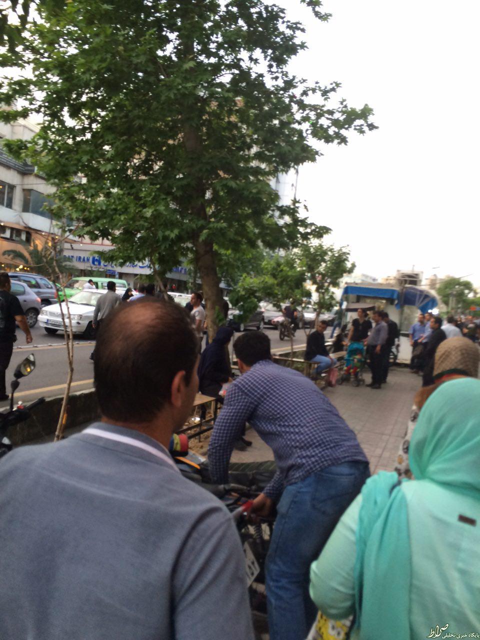 استفاده ماموران شهرداری از گاز فلفل در میدان 7 تیر/ یکی از ماموران گریخت +تصاویر