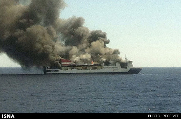 حریق کشتی تفریحی در اسپانیا +عکس