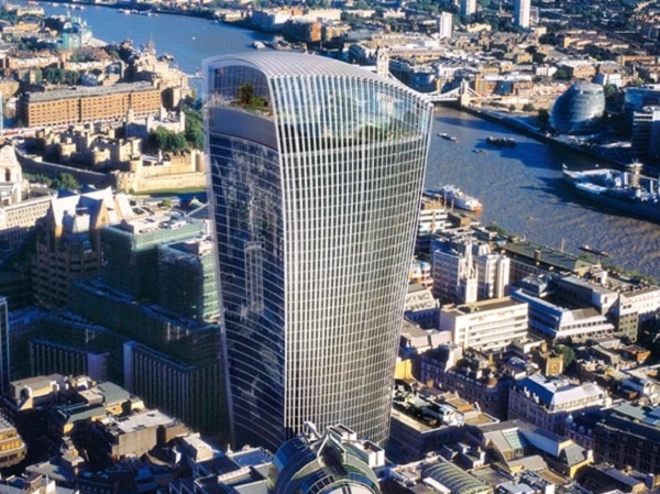 تصویری از بدترین ساختمان بریتانیا