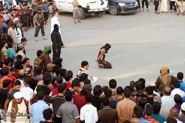 تصاویر/ اعدام جوان سنی به دست داعش