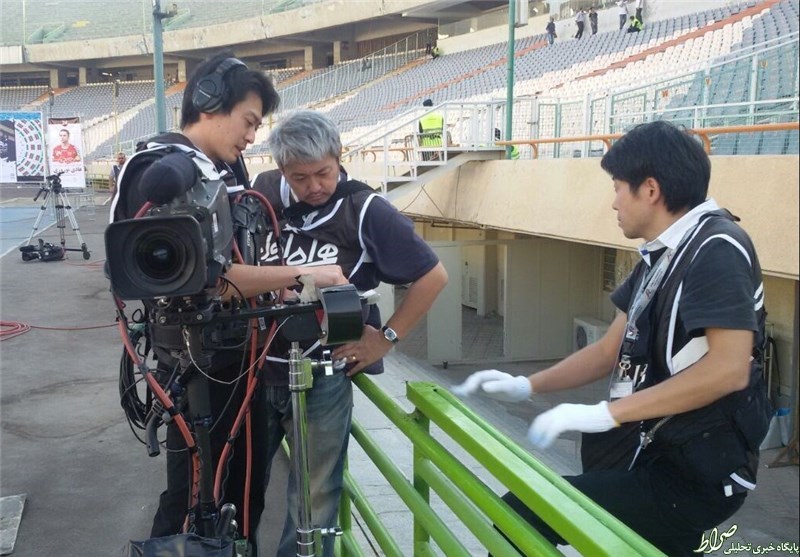 تصاویر/ خبرنگاران ژاپنی در ورزشگاه آزادی