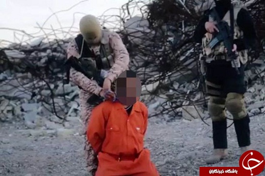 عکس/اعدام با گردنبندهای انفجاری داعش