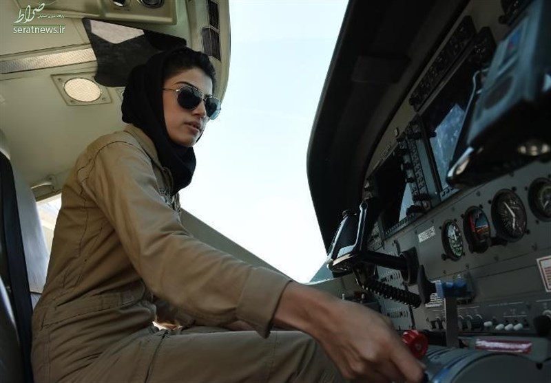 جنجال خلبان زن افغانی در آمریکا +عکس