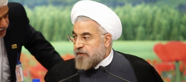 آیا روحانی در آستانه انتخابات در حال احیای دوقطبی است؟/ برنده دوئل دولت قبلی – دولت فعلی کیست؟