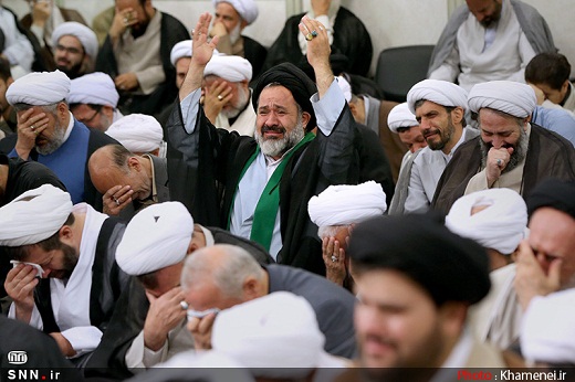 تصاویر/مراسم عزاداری امام کاظم(ع)در محضر رهبر انقلاب