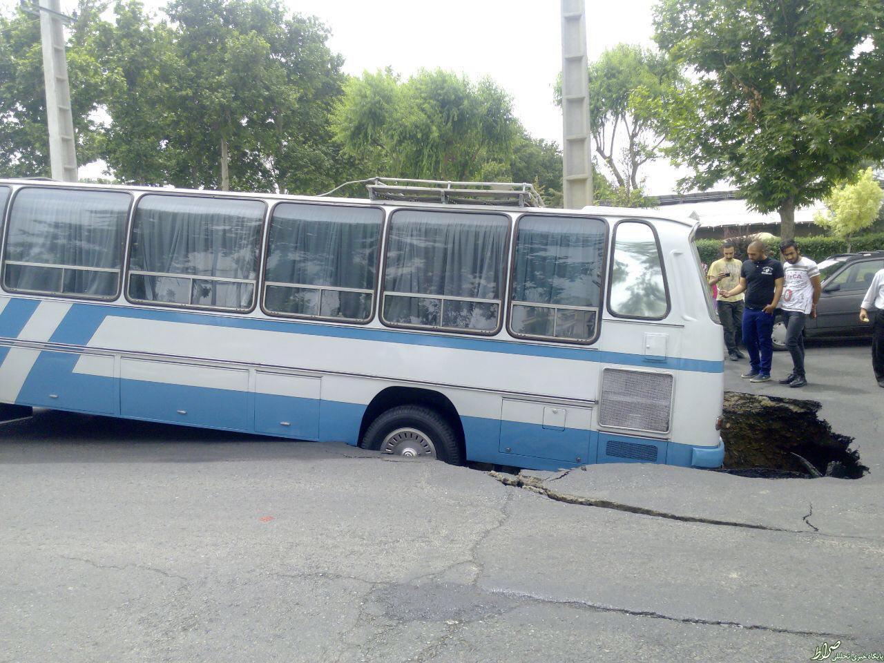 عکس/ حادثه برای اتوبوس فیلیپینی‌ها در کرج