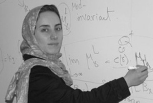 بانوی ایرانی عضو آکادمی علوم آمریکا شد +عکس