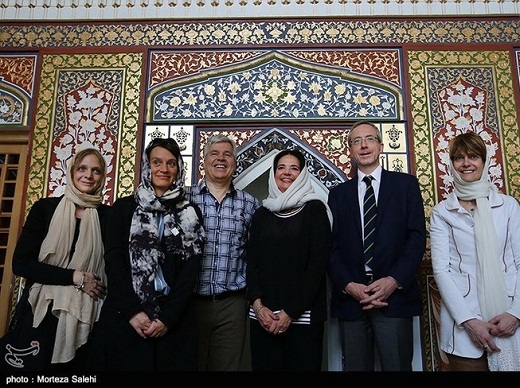 تصاویر/ تیپ توریستی رییس مجلس بلژیک در اصفهان