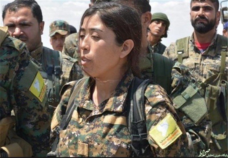زنی که فرماندۀ جنگ با داعش است +عکس