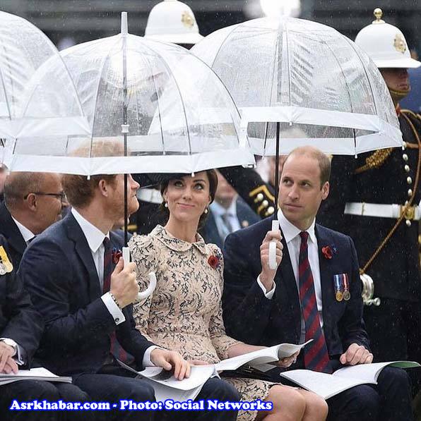 عکس/دو چتر دو شاهزاده برای یک خانم
