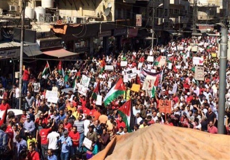خیابانهای اردن شعله ور شدند+تصاویر