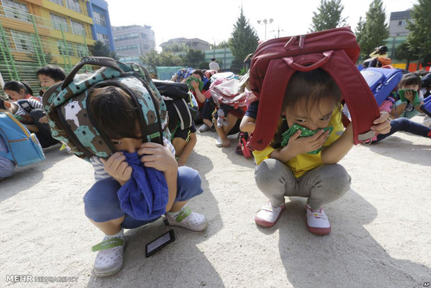 عکس/تمرین مقابله با زلزله در کره