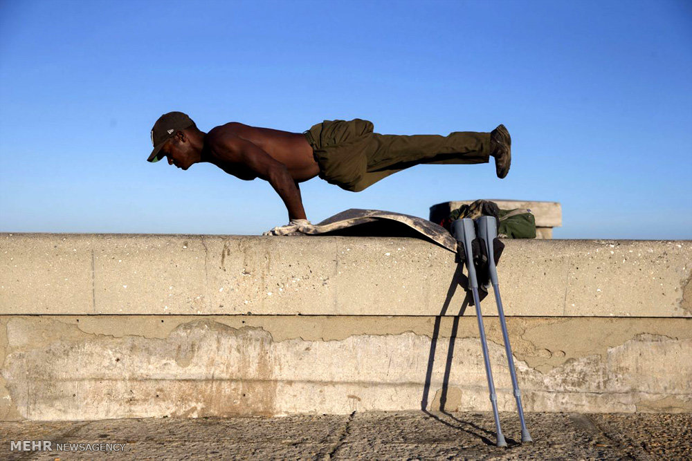 عکس/تمرینات قدرتی سرباز جانباز کوبایی