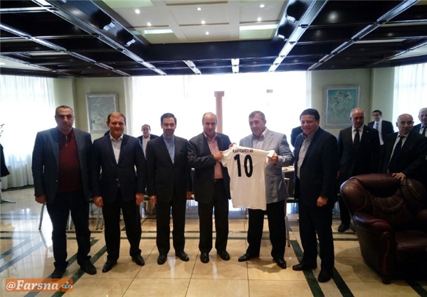 امضای تفاهم‌نامه فدراسیون فوتبال ایران و ارمنستان+تصاویر