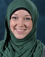 دختر آمریکایی: آرامش را در اسلام یافتم +عکس