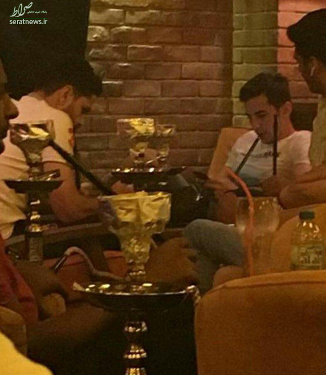 عکس/ کمال کامیابی‌نیا و فرشاد احمدزاده در قهوه خانه‌ای در دوبی