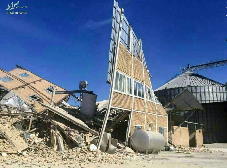 عکس/ تخریب کامل کارخانه آرد سرپل‌ذهاب