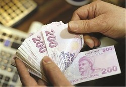 رکوردزنی دلار در ترکیه در پی عملی شدن تحریم آمریکا