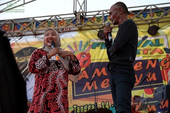 عجیب‌ترین مسابقه ویژه زنان خانه‌دار در اندونزی +تصاویر