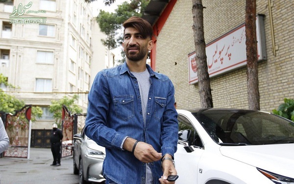 بازیکن معروف ایرانی که خود را نوستراداموس می‌داند!+ عکس