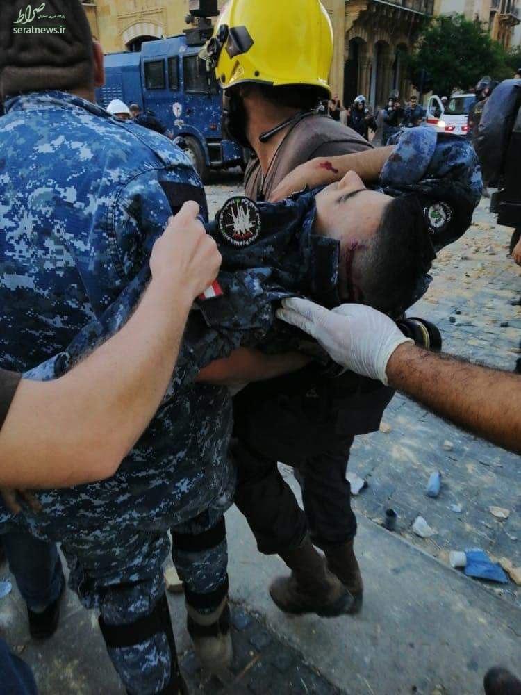عکس/ کشته شدن یک پلیس لبنانی به دست معترضان