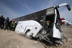 حادثه برای اتوبوس خبرنگاران کشور در ارومیه