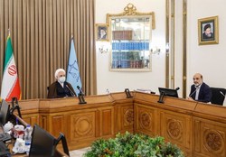 رئیس صداوسیما در دیدار با رئیس قوه قضائیه: کشور درگیر جنگی رسانه‌ای است!