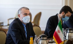 سنگاپور  آماده توسعه همکاری با ایران است