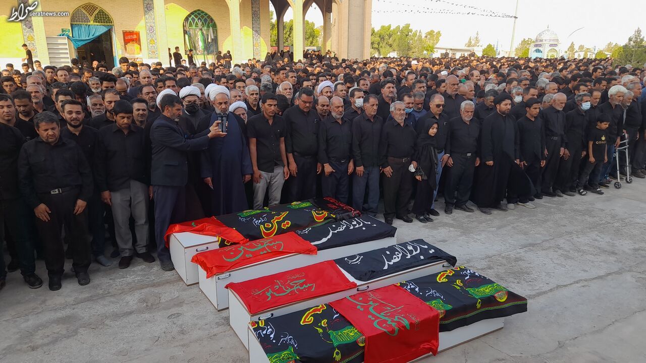 عکس / خاکسپاری ۴ ایرانی پرونده قتل عام در رفسنجان