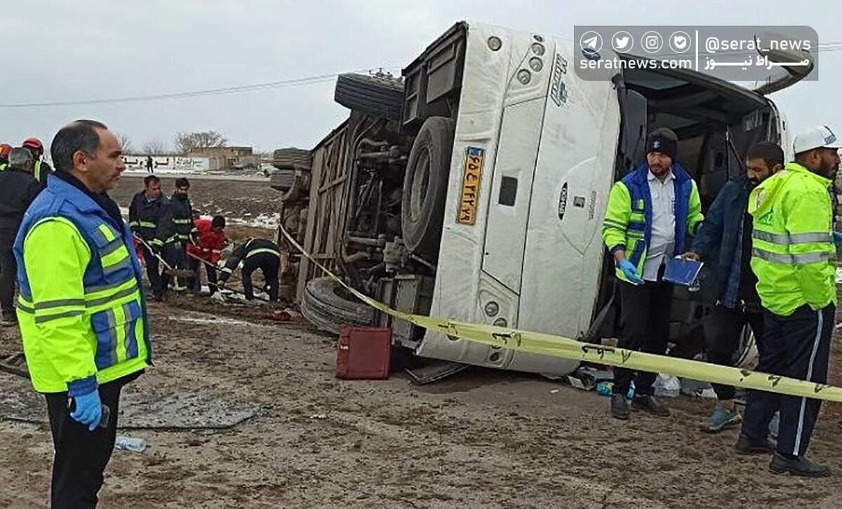 واژگونی هولناک اتوبوس مشهد به قزوین ۶ فوتی و ۲۰ مصدوم در پی داشت + جزییات